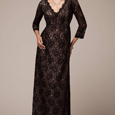 Chloe Lace V-neck Maternity Gown